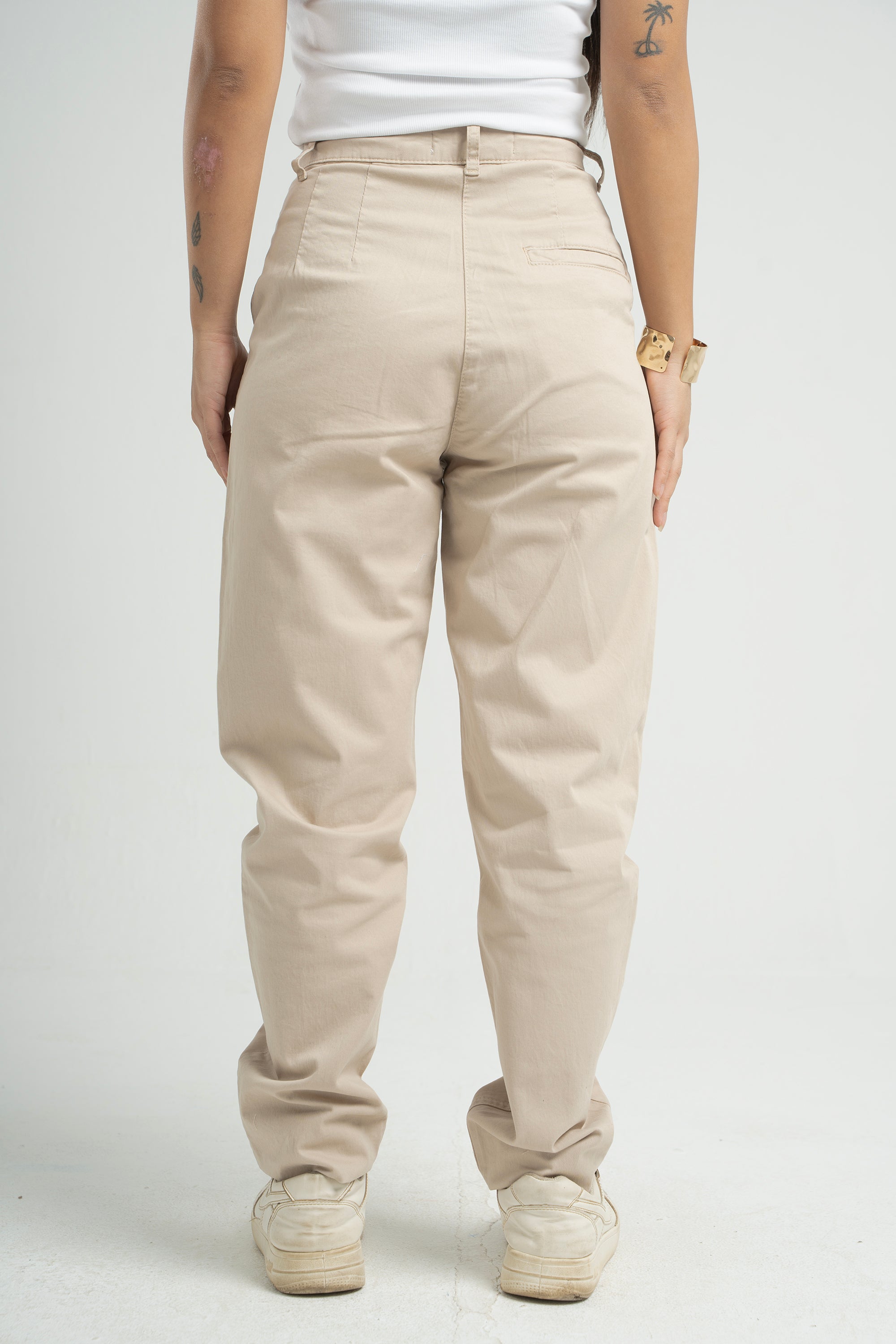 Relaxed Chinos